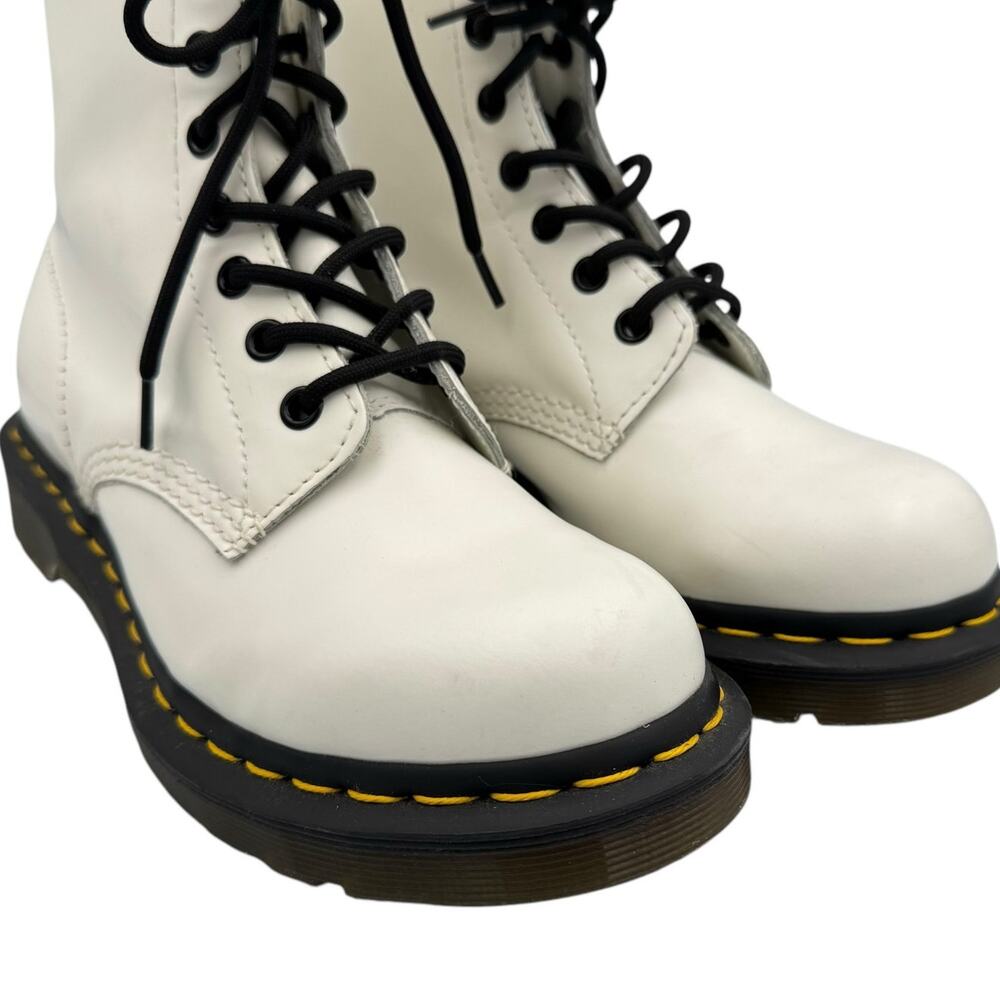 Dr. Martens 1460 White Smooth Leather Lace Up Unisex Combat Boots - Picture 6 of 11